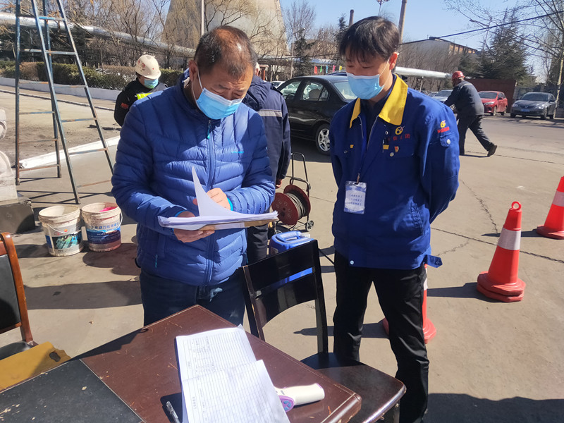 環(huán)保局霍建鋒來我單位視察工作